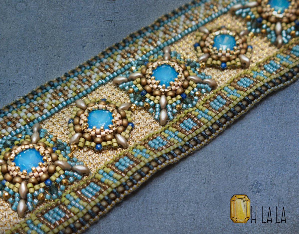 OhLaLaJewelry's tweet photo. Beaded Cuff Bracelet, Intricate Statement Bracelet, Beaded by Esther Marker, Ohlala Jewelry https://t.co/7drg54WMA7 #etsy #armcuffs https://t.co/ydGD2CioqS