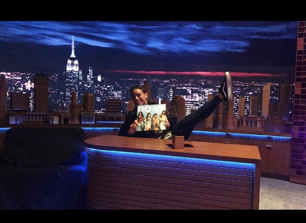 fiftwsquad's tweet photo. eu amo o lado zoeiro da dinah #MTVHottest Fifth Harmony https://t.co/epGJ5pai4h