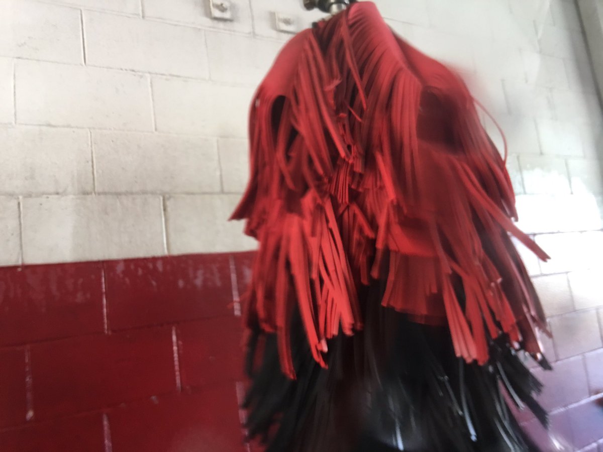 DuckFace499's tweet image. I found lil pump at the car wash