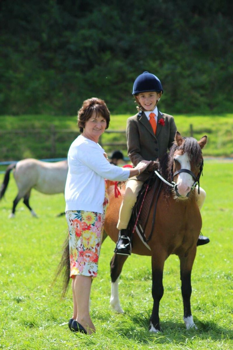 7 diwrnod tan y Sioe! Only 7 days to go! Pob lwc i Sioe Trap yfory! #cefnogwcheichsioeaubach #cefngwlad #cystadlu #haf2k17