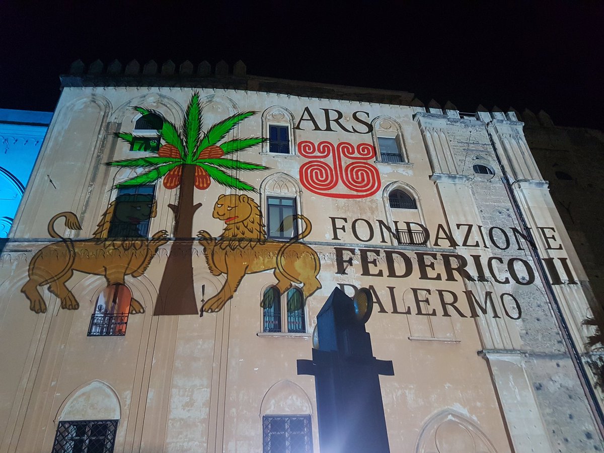 PresidenteARS's tweet image. #Nottereale a Palazzo dei Normanni. #Palermo #openArs