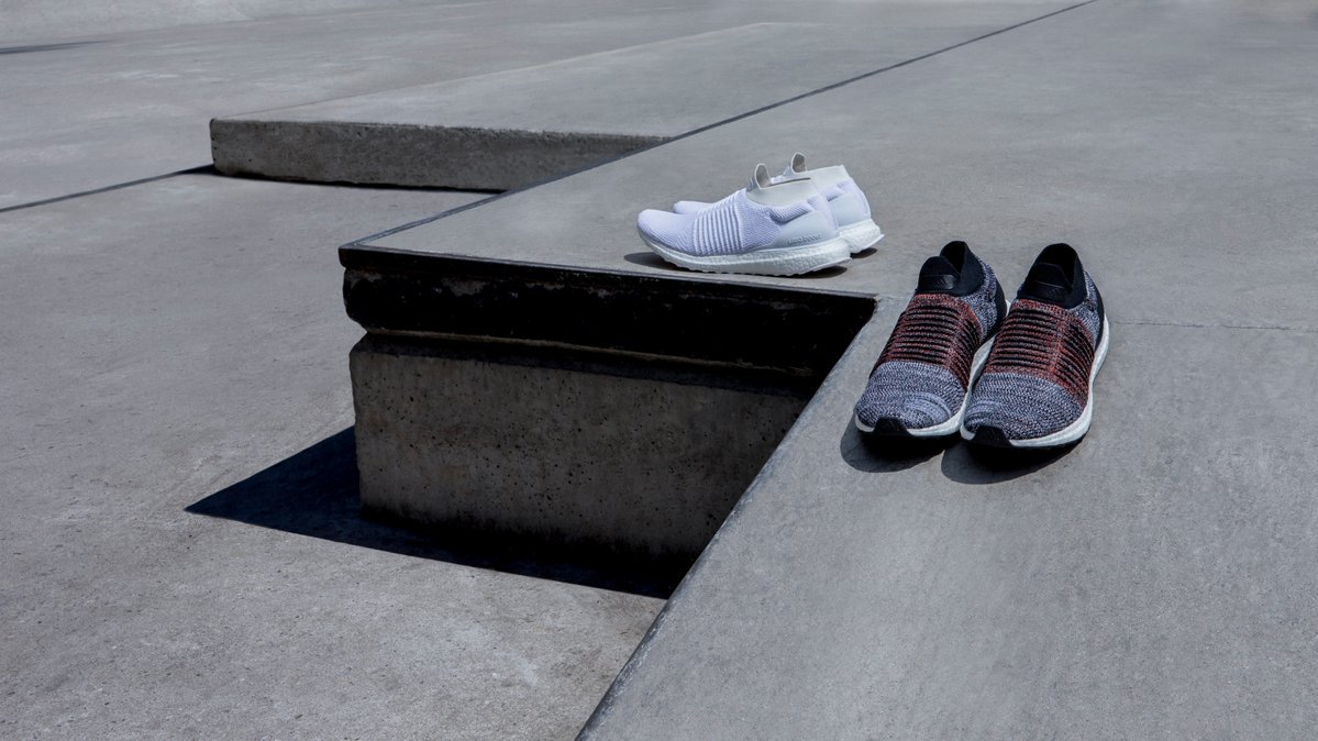 KicksDealsCA's tweet photo. Laceless Ultra Boosts are confirmed to release next Tuesday from adidas. https://t.co/7po3j85GqT