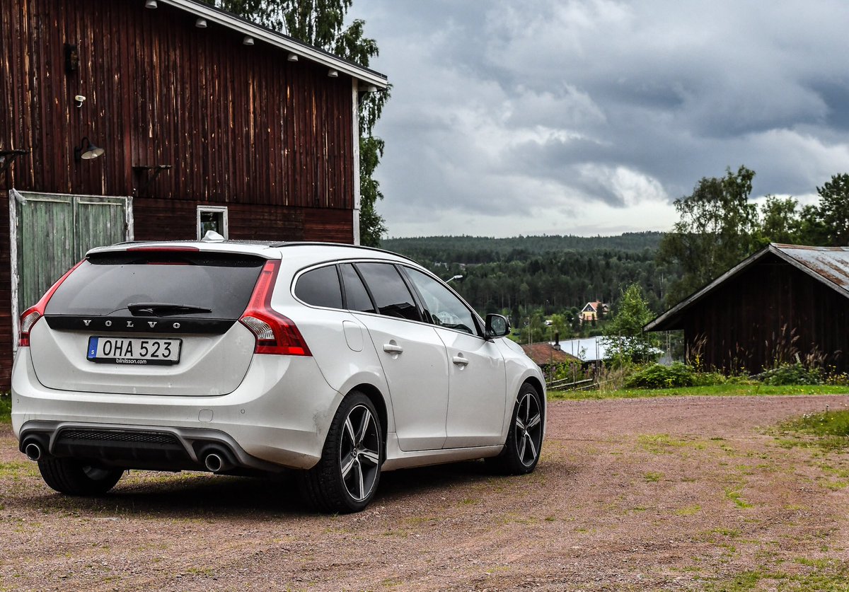 Wahlgren_80's tweet photo. En smutsig Volvo i Dalarna. Taggad som fan för att fota morgondagens #Mudlife OCR lopp 😊😍📸 #nikond500 #fotomoije #ocrfoto https://t.co/UWgnUGGukA