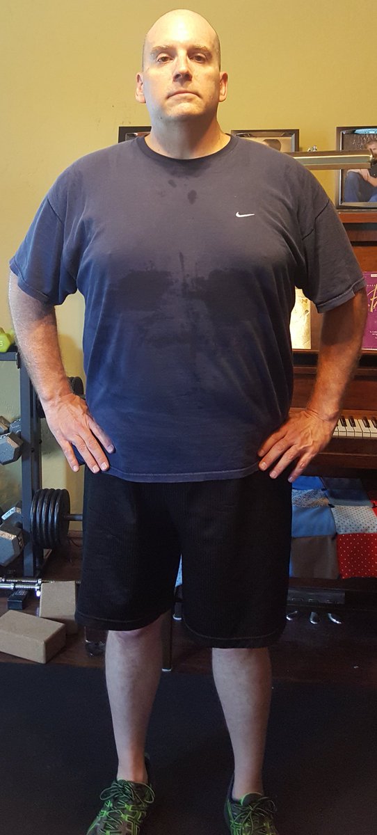 superbear_76's tweet photo. @BodyBeast #BuildLegs on #CDJ. I cannot feel my legs, I believe I did it right! #setgoalsnbeatthem #nevergiveup #BeastUp #WhateverItTakes https://t.co/CTQeybcW9d