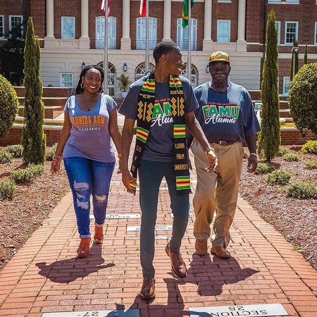 benewsfamu's tweet photo. 3 Generations. The Legacy. 🐍 @dcaldwell___ #FAMU #Rattlers #HBCU #BEFAMU #BlackExcellence https://t.co/0OVLIXhULG