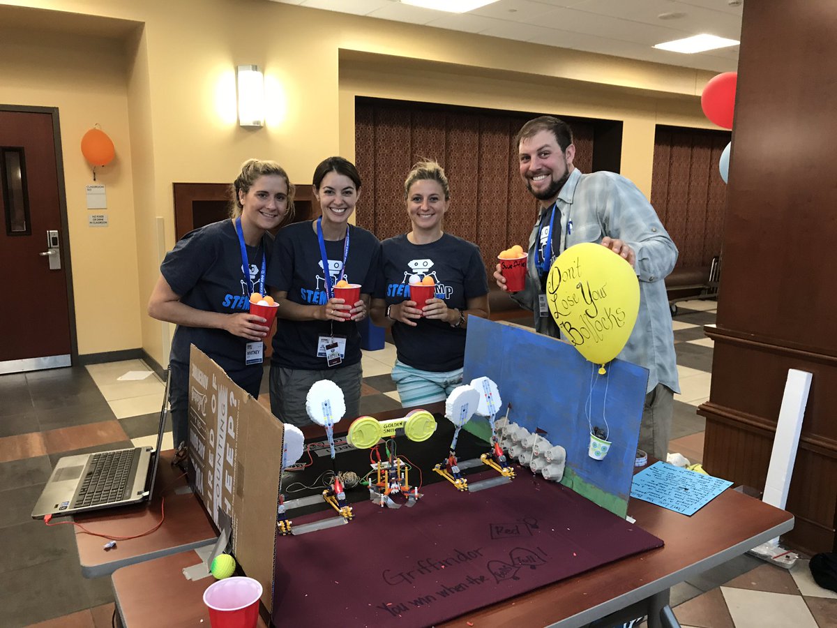 justkeepSTEMing's tweet photo. Grateful for creating and problem solving with a wonderful team of educators #stemcampedu #stemcampgames #cardboardchallenge @CainesArcade https://t.co/h9JPyTiPod