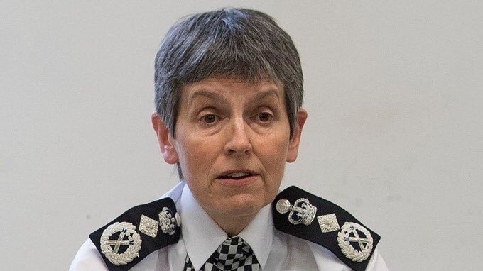 Tuesday Aug 1st <a href="/metpoliceuk/">Metropolitan Police</a>  Commissioner on <a href="/BBCRadioLondon/">BBC Radio London</a> answering questions. Drivetime weekdays from 4pm. Freq 94.9