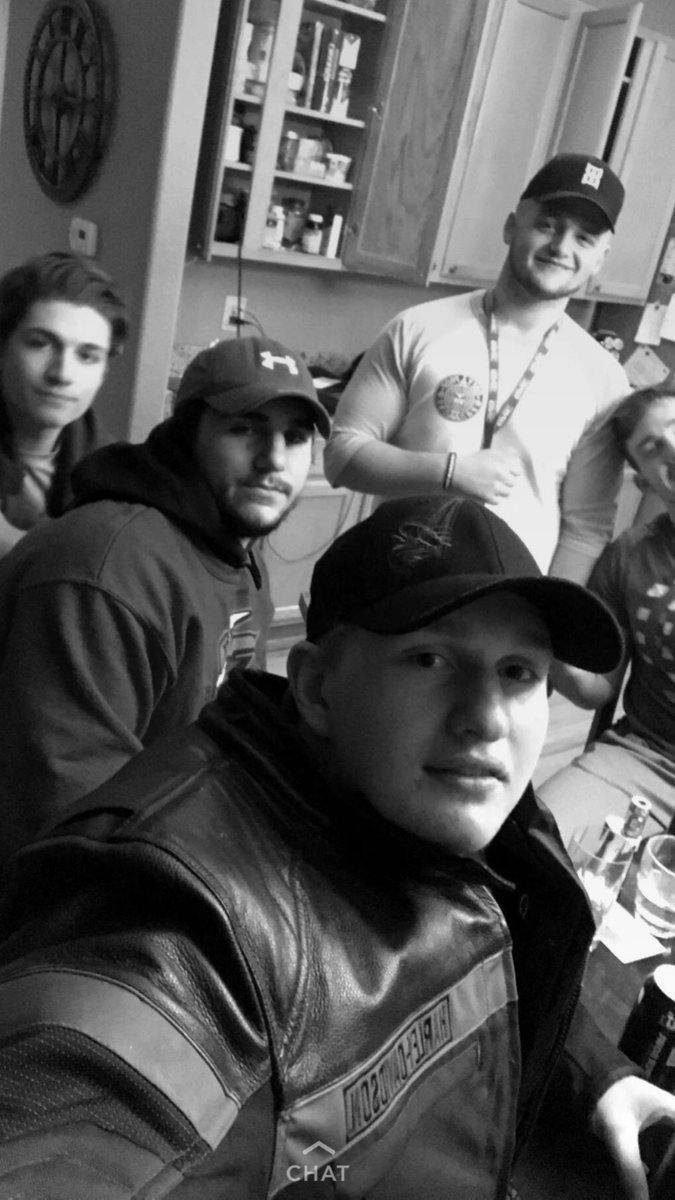 GutierrezAlec's tweet photo. Happy birthday Kyle. Glad we started this dope friendship back at lifetime fitness ❤️ have a good day and I'll see you tonight 🤙🏼🤙🏼🤙🏼 https://t.co/hvTEqpqX2O