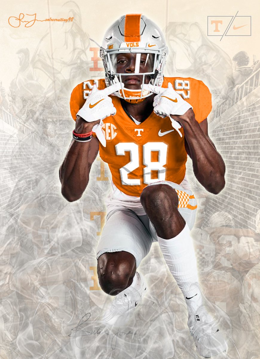 VolRecruiting98's tweet photo. the edits keep getting more lit!!!!!!! #DATWAT #GoVols #GetHornToTheHILL @jayceehorn_10 https://t.co/aFb40CKBIx