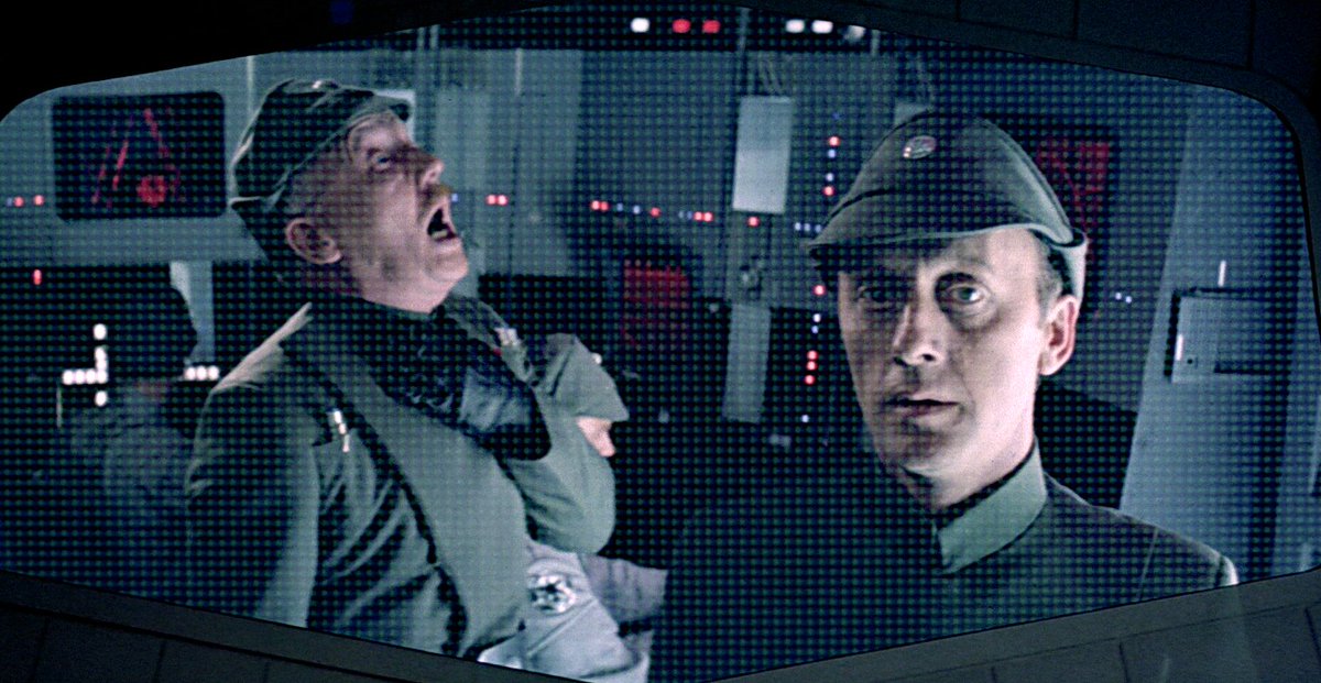 Scully2022's tweet image. ByeBye, #Priebus Congratulations on your new promotion to White House Chief of Staff, General Kelly. reut.rs/2uK5svQ