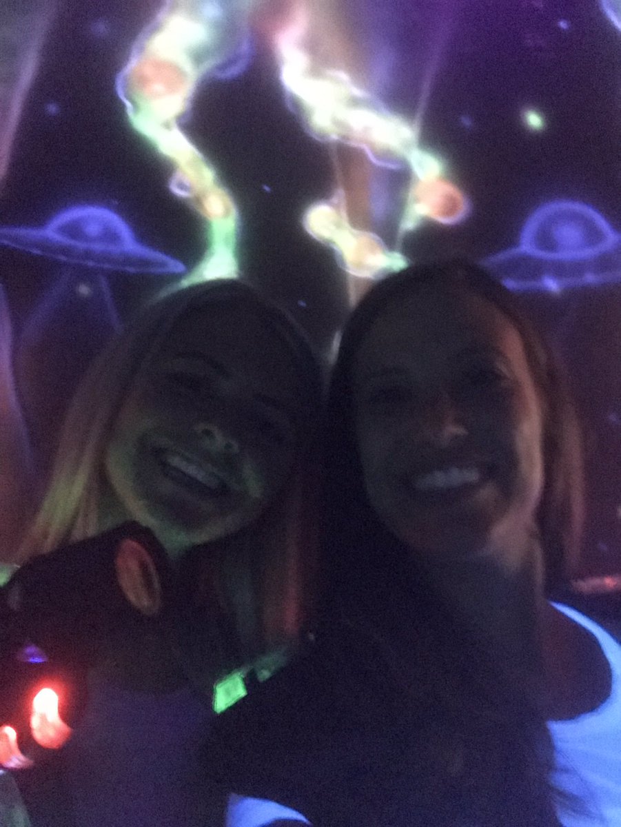 Giddens_CFBISD's tweet photo. #CentralSummerFun ❤️❤️ https://t.co/8t97YuSh4i