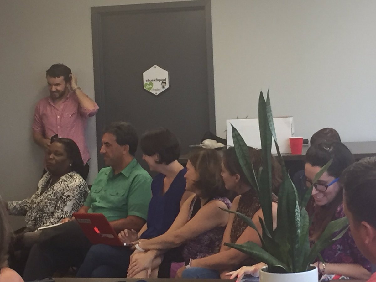 CoachStone12's tweet photo. @TPreneurCHA when you have a literal rockstar corner in the room. #48HrLaunch https://t.co/hAhe5xXNL5