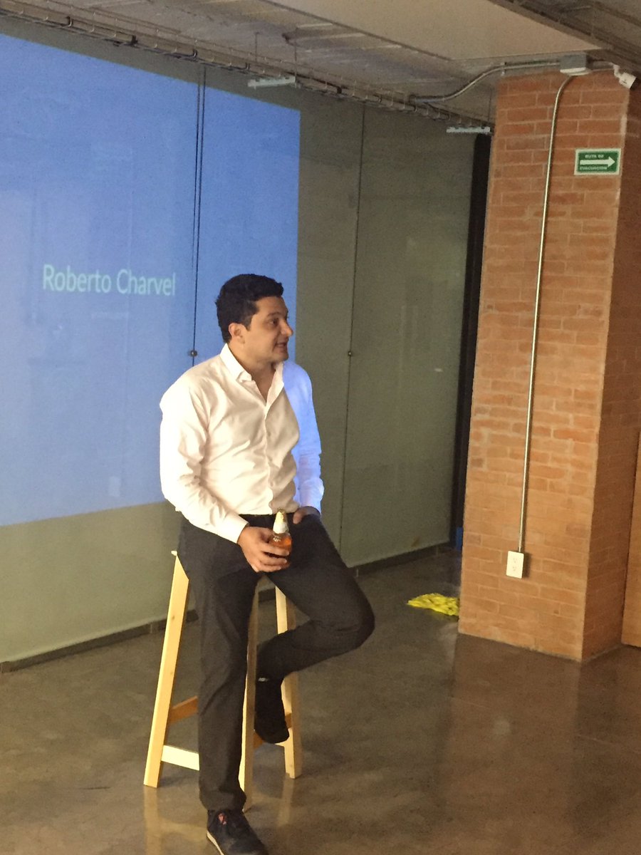 Beer Friday <a href="/Intelimetrica/">Intelimétrica</a> con @roberto_charvel