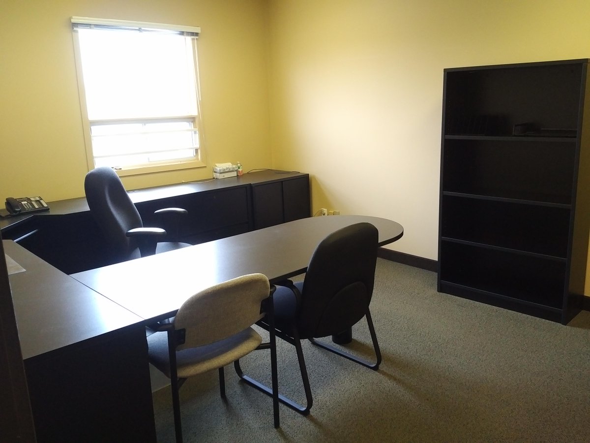 district_53's tweet photo. We are selling some of the office furniture. $100 desk; $20 for book shelves and filing cabinets @district_53 kelly@district53.ca https://t.co/une4cFZ0ap