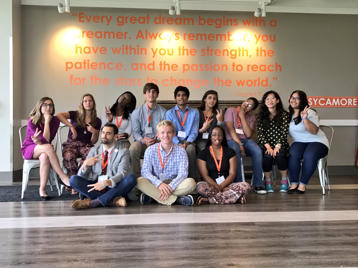 carissanickell's tweet image. group A (aka Team Rising Storm) is totally the best. Hands down #COLA2017 #colapop 👏⛈