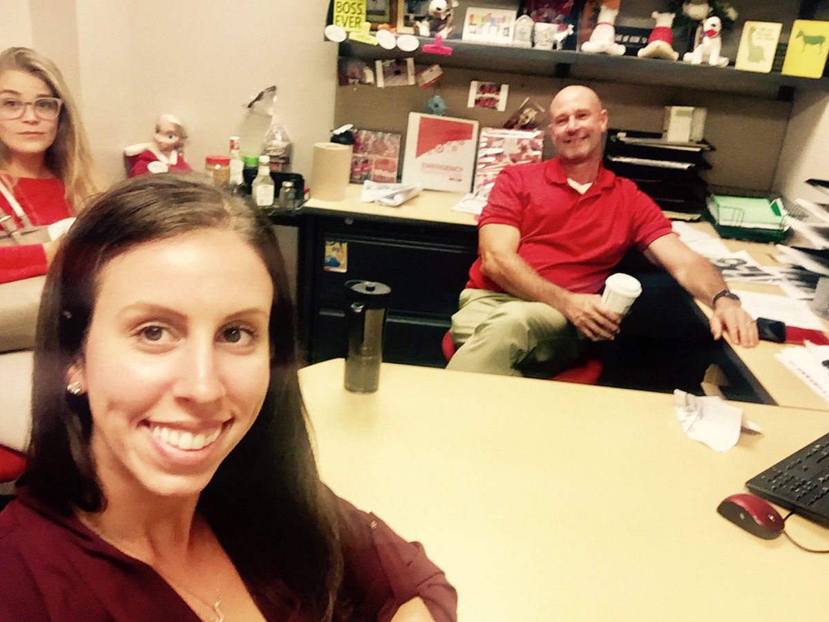 HRJESSICA4TGT's tweet photo. My fav people reuniting 💜Paramus = Family @LDsquared @mk_all_day_ @Target https://t.co/hunk2awDyI