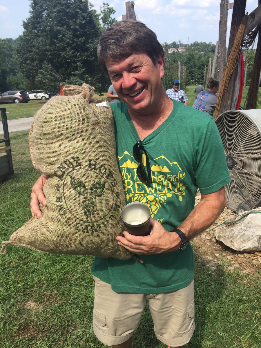 BurnettsSpec's tweet photo. Look at the Hop Bags we did for Knox Hops they look great! https://t.co/JuNZNJkek2