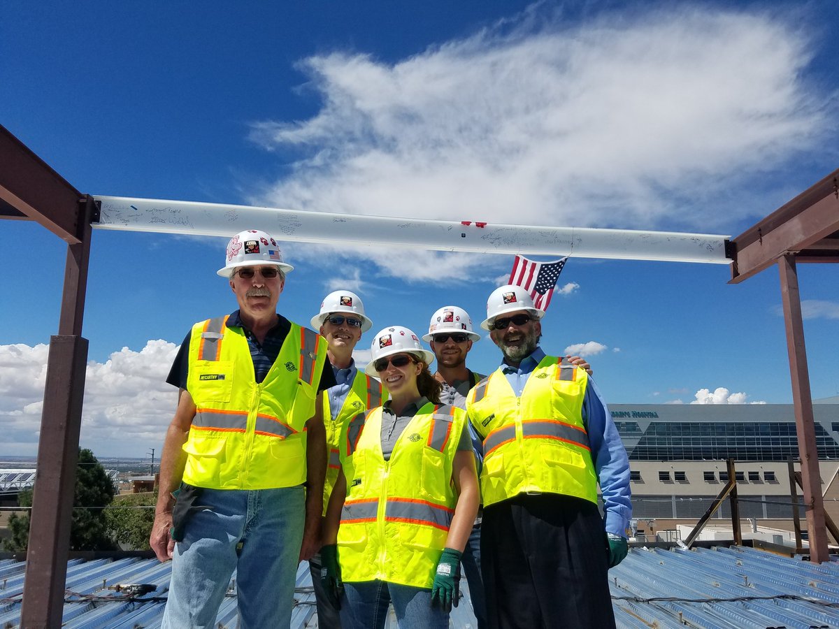 melrose731's tweet photo. Tour of the McKinnon Center for Management with the"beam" 4th floor! @UNM_Anderson https://t.co/TrGZ2CI1p3