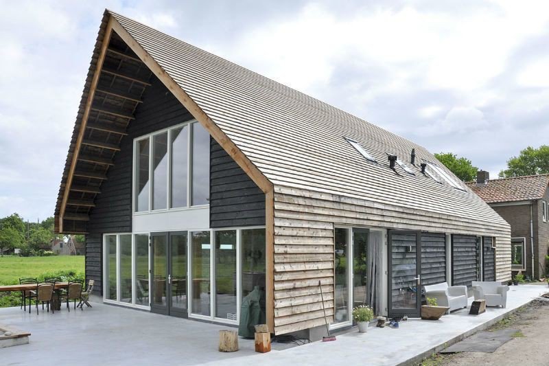 Ecologisch en bio-based bouwen? Laat je inspireren en informeren bij Spoor 8. Van houtskelet tot strobouw. Of prefab kalk-hennep blokken.
