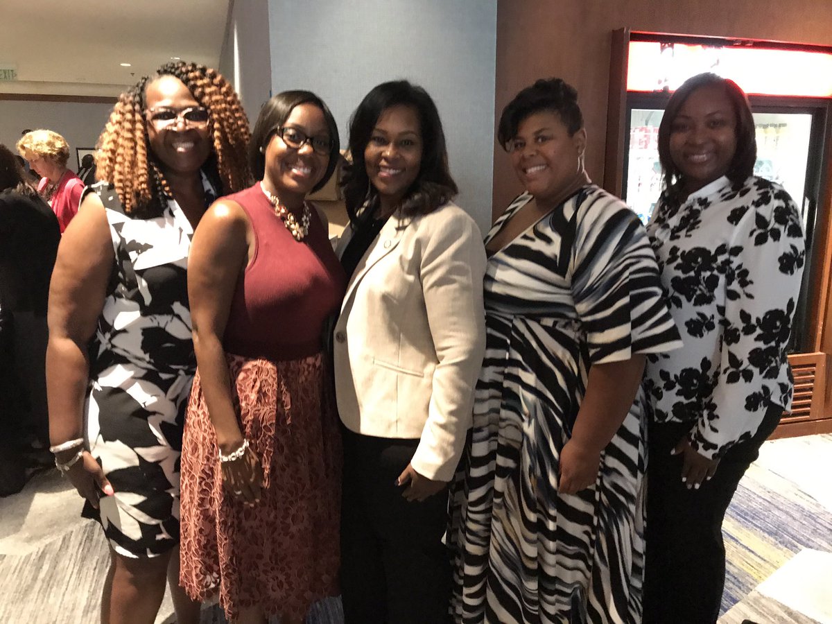 DrEthel_Lett's tweet photo. Teamwork is Dreamwork! Some of The Lew's Administrative Leadership Team #FCSBOF #buildingcapacity https://t.co/xlIW610nwM