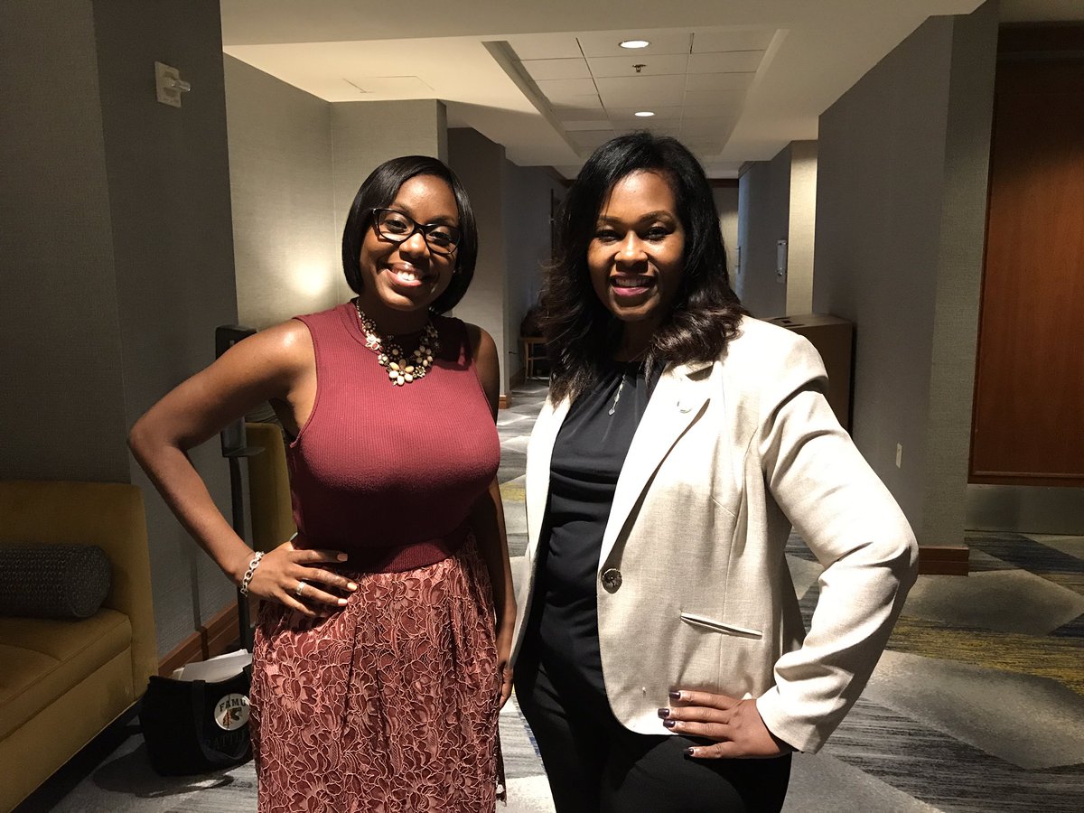 DrEthel_Lett's tweet photo. Teamwork is Dreamwork! Some of The Lew's Administrative Leadership Team #FCSBOF #buildingcapacity https://t.co/xlIW610nwM