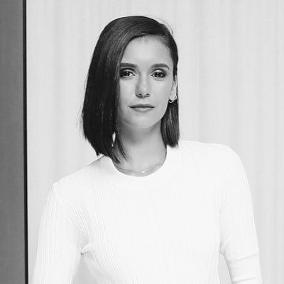 smaia89's tweet photo. (My) ray of sunshine β₯οΈ I love her so much. #NinaDobrev #Ninanators #Dobrevics #QueenNeens https://t.co/Mu5MBBlSdr