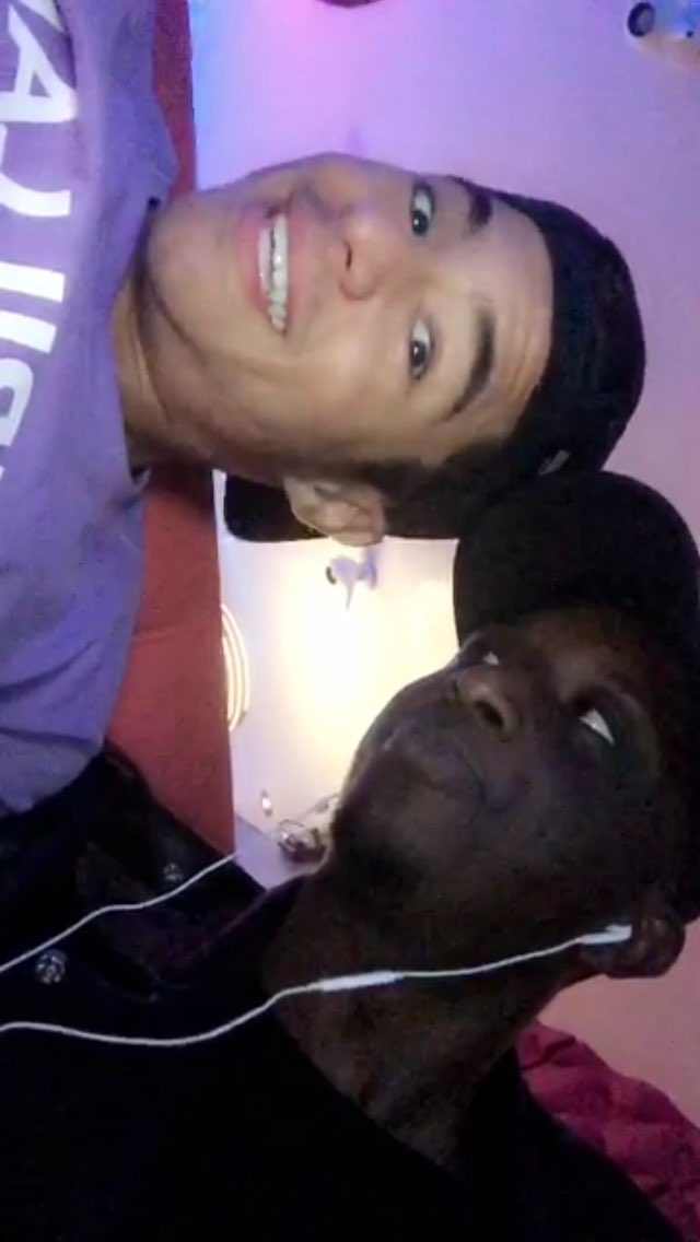 ScorSon76's tweet photo. @seghirsam @Ahmed_Sylla LE duo 💎 https://t.co/xNATF6Rrv0