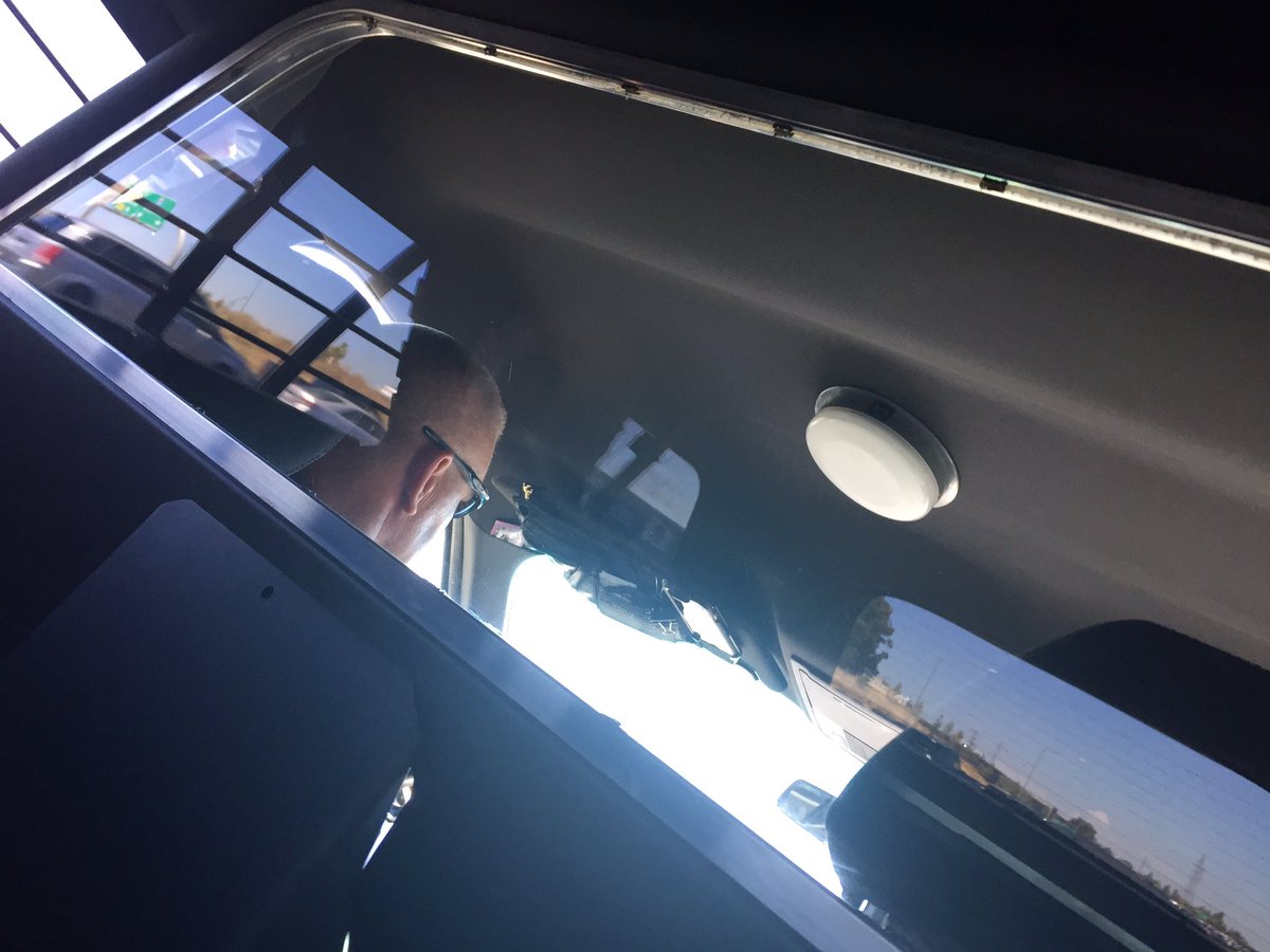 FairfieldPolice's tweet photo. Taking you behind the scenes @RaceSonoma #ToptheCops this evening. #FFPD
Drive safe #ItCanWait via @CPJeremyP https://t.co/gWBzfntcCg