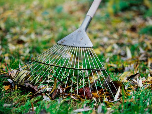 How are you preparing for #fall? Check out some of these autumn preparedness tips: 

bit.ly/2eCHzlR