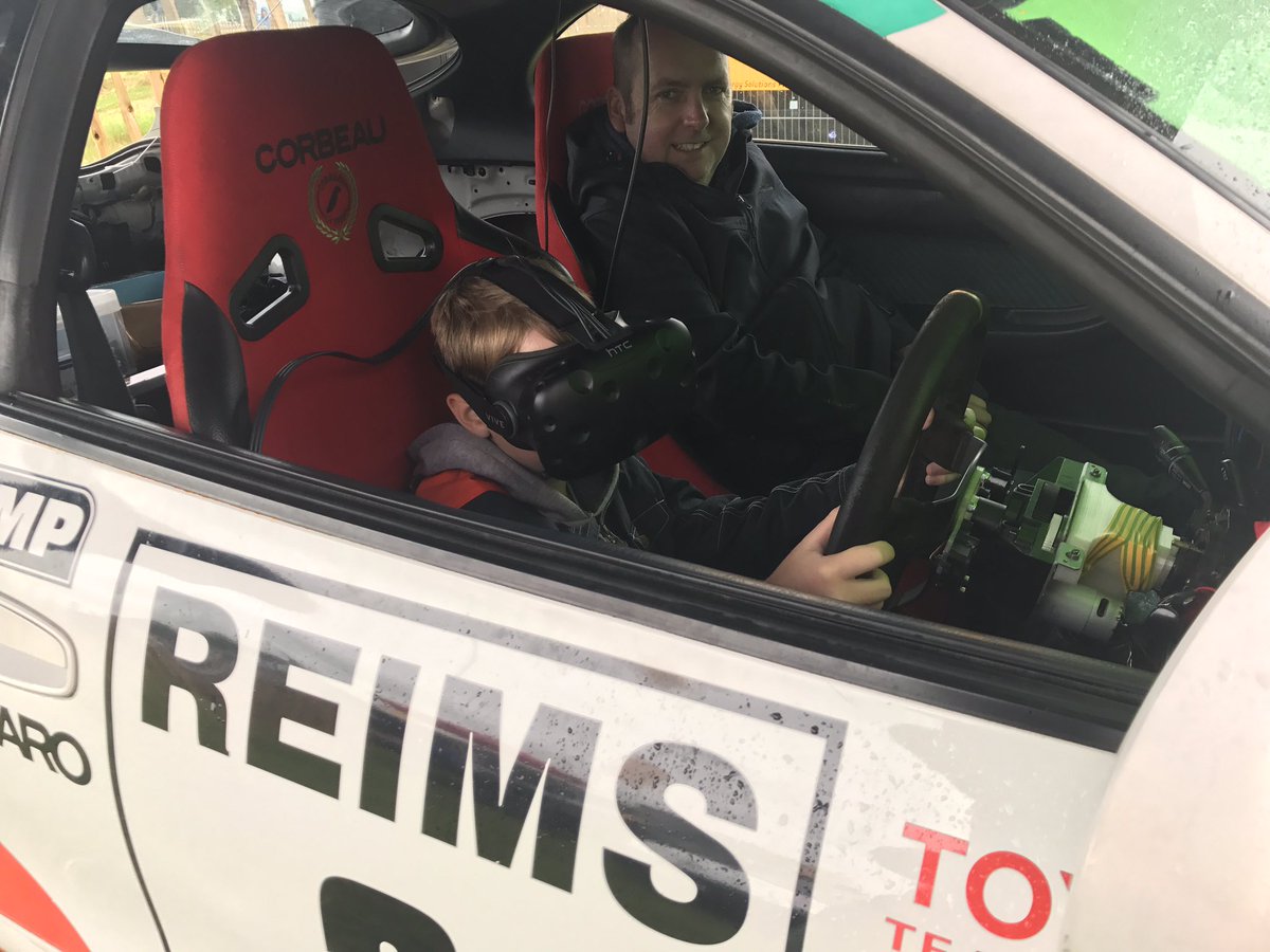 BrothersVR's tweet photo. @BrothersVR @Carfestevent #VRFUNRALLY @htcvive https://t.co/2AEgltq2Dp