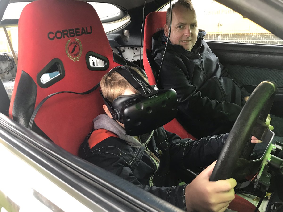 BrothersVR's tweet photo. @BrothersVR @Carfestevent #VRFUNRALLY @htcvive https://t.co/2AEgltq2Dp