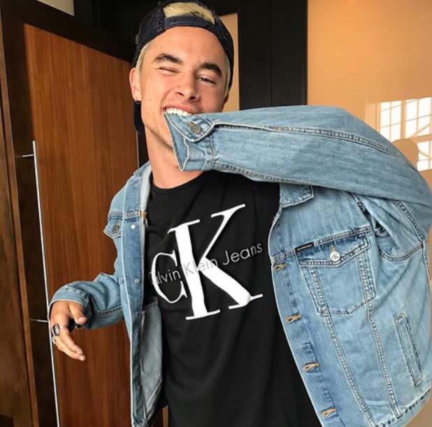 favepersxons's tweet photo. Kian Lawley || Youtuber 
#kianlawley @KianLawley https://t.co/L9ypJS5Njc