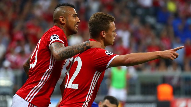 iMiaSanMia's tweet photo. Arturo Vidal, Joshua Kimmich, Niklas Süle and Sebastian Rudy will also join the team on Sunday and take part in the Audi Cup https://t.co/ZgVcL0HxnY