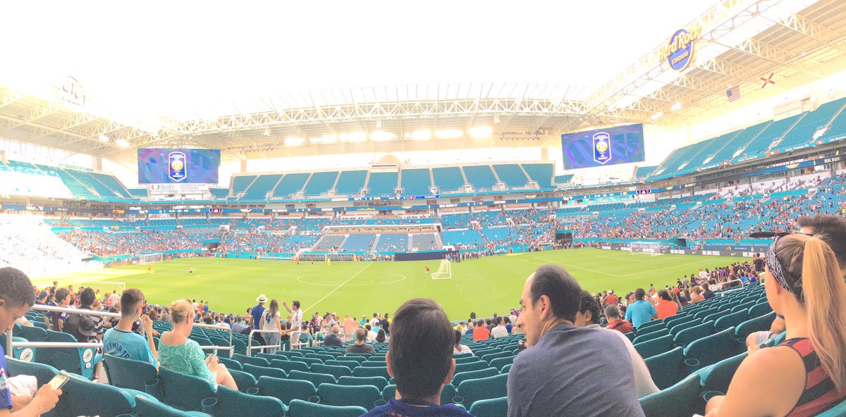 RobertMelgar4's tweet photo. #hardrockstadium https://t.co/hNaQpk674j