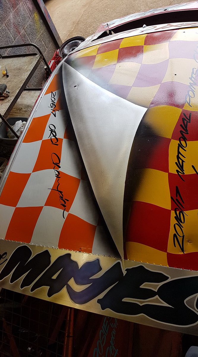 trueDeano730's tweet photo. For those of you that's not on fb hear is the new roof #chrissigns #team730 #orc #points #europeanchampion https://t.co/WjGUrw3h8x