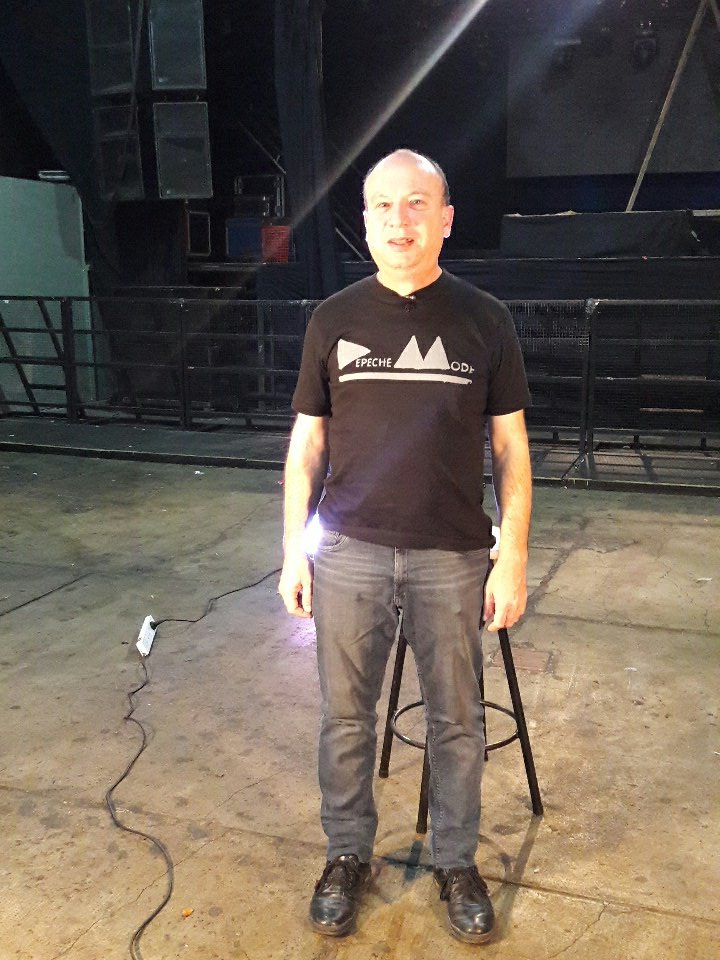 InYourFaceTV_OK's tweet photo. Acaba de pasar el @DirtyOrtiz por  nuestro set #SevieneDocumental https://t.co/y2BsWq04gr