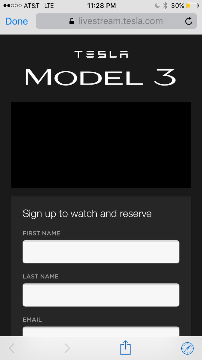 zlorena70's tweet photo. Upping your marketing game I see @TeslaMotors. No sign up before and now... required. #smart #EmailMarketingWorks @InfinityMediaMa https://t.co/y1qRHVzhBE