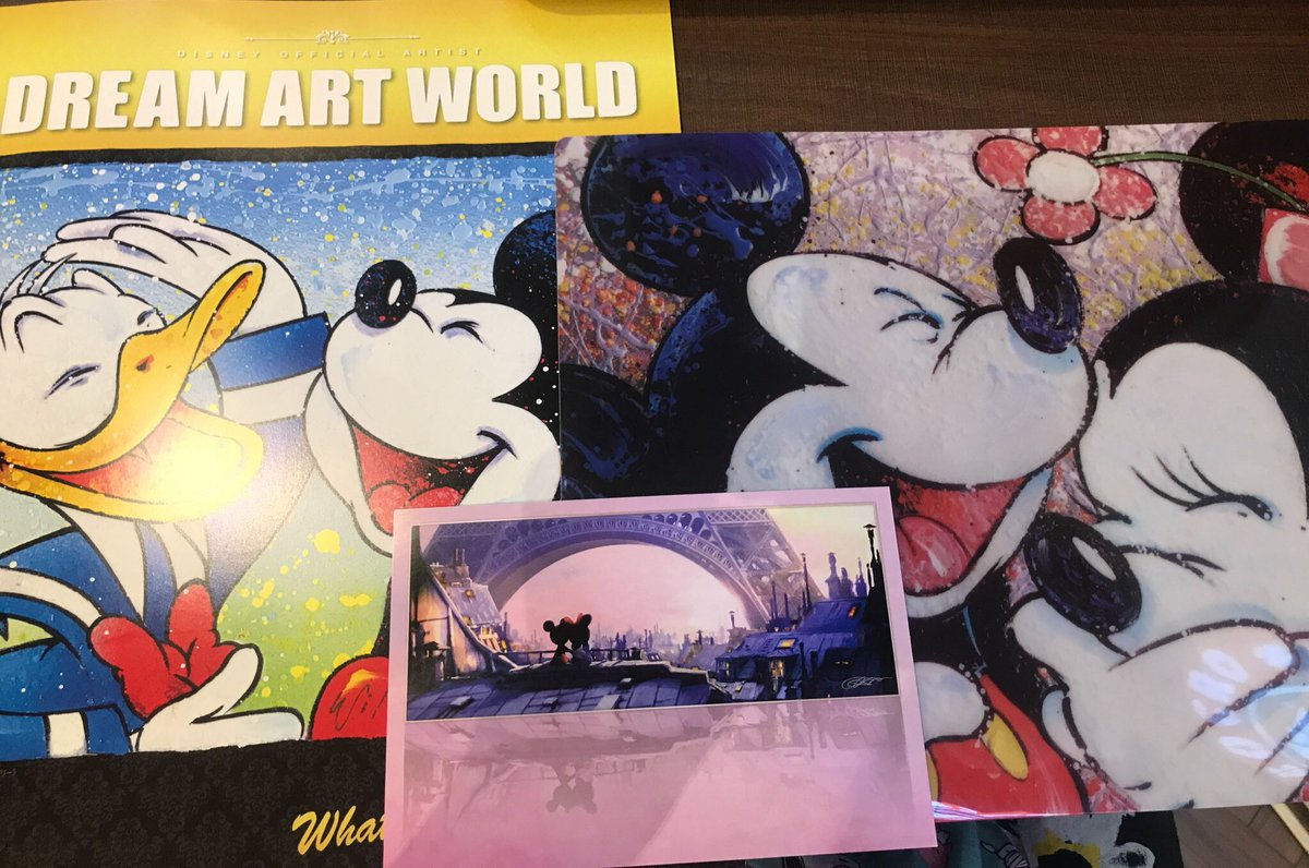 Arinko Dream Art World行って来た みやこめっせとか成人式ぶりやわ 0 000円の絵がすでに売れてたりびっくりする ラッセンの描いたアリエル可愛かったな 日本人の ディズニー作家もいて風神雷神のミッキーとドナルド迫力すごかった