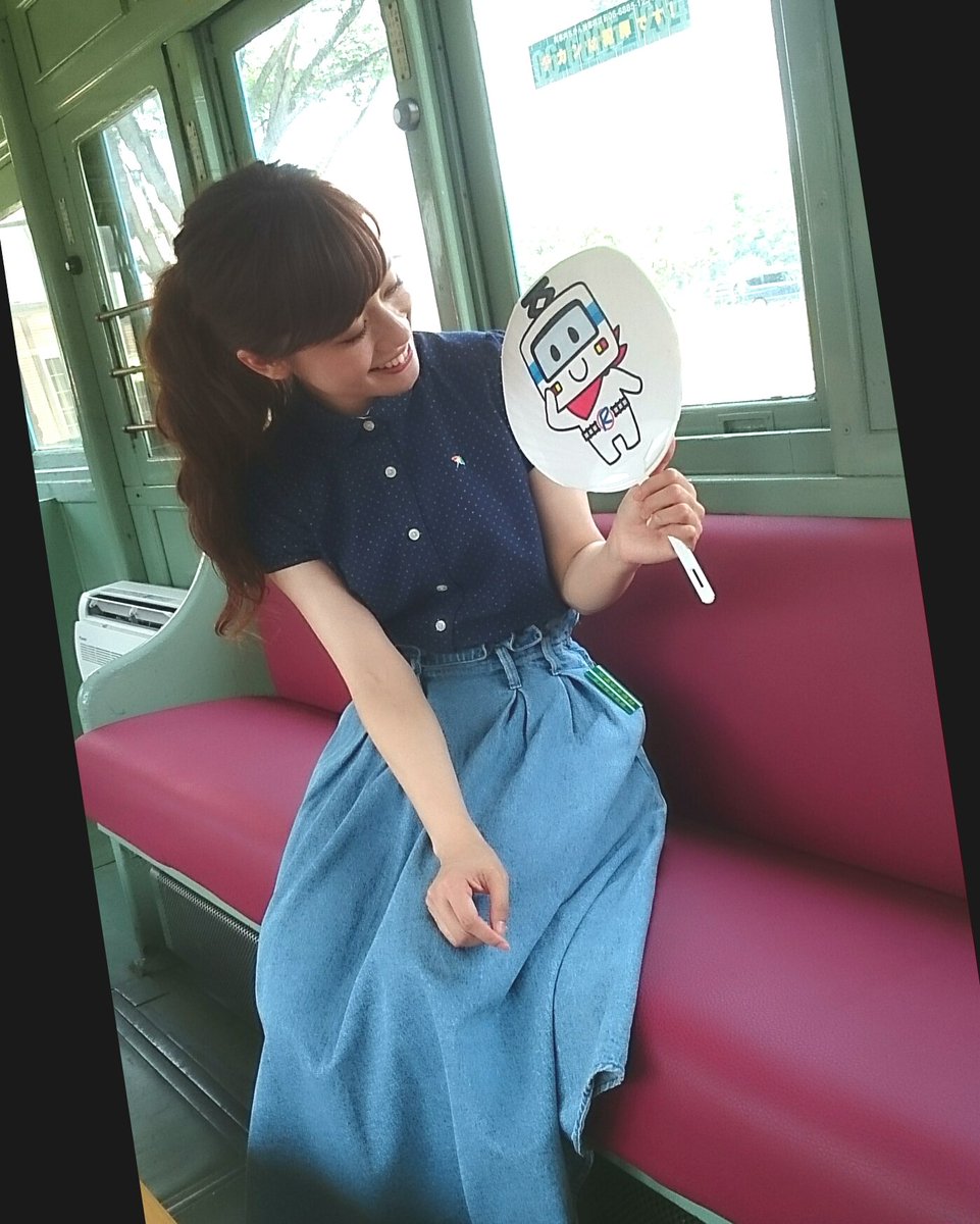 O Xrhsths せんぼくん 公式 泉北高速鉄道 Sto Twitter 今日は 斉藤雪乃さんと行く 鉄道旅案内ミナミ4社の旅 に来てます 難波から泉北ライナーと南海バスに乗って 水間鉄道まで来たよ 雪乃ちゃん かわいい