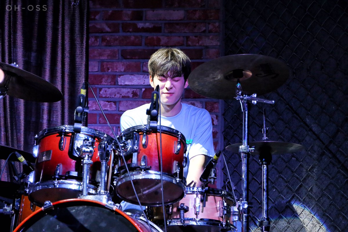 oh_oss's tweet photo. 📸20170728 LIVE CLUB DAY  #오승석 #승석 #허니스트 #HONEYST https://t.co/Jgqjzc2BKf