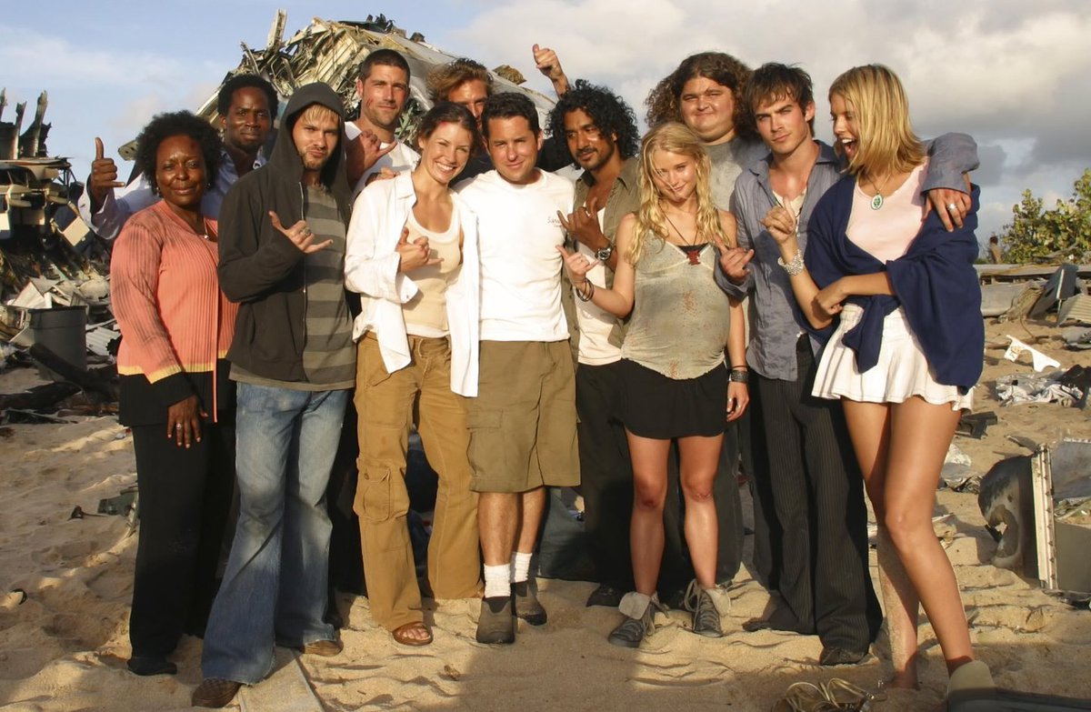 umaReaser's tweet photo. não acredito que o cast de lost inventou o "chama no probleminha bebe"
você quer, @maisasilva? https://t.co/ZdPwLqOozi
