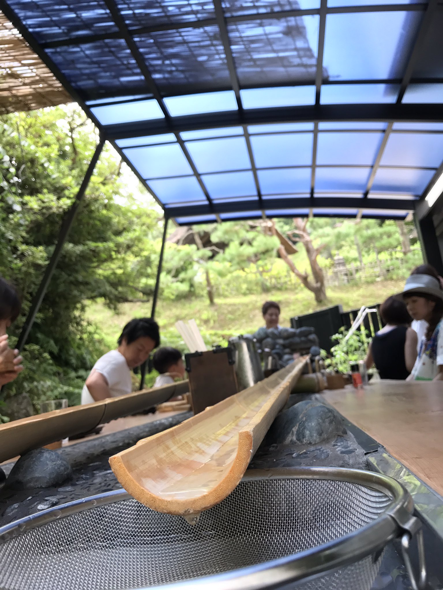 あご Ar Twitter 北鎌倉の茶屋かどで流しそうめん 人生初流しそうめん お腹いっぱい食べました