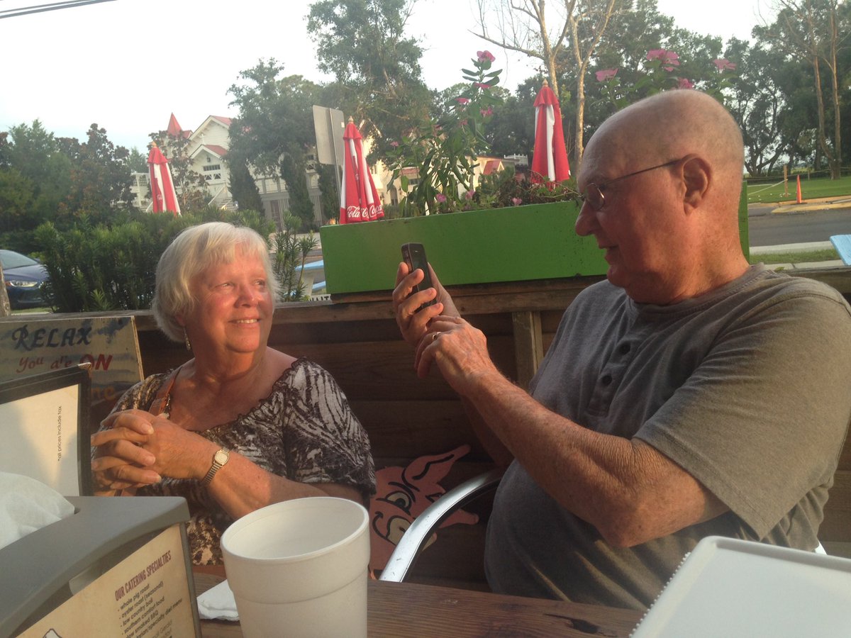 gabby_faithhh's tweet photo. My papaw takes pictures of my Grandma everywhere they go. I won't settle for anything but what they have. #goals #almost50years https://t.co/Ve3idSF3Os