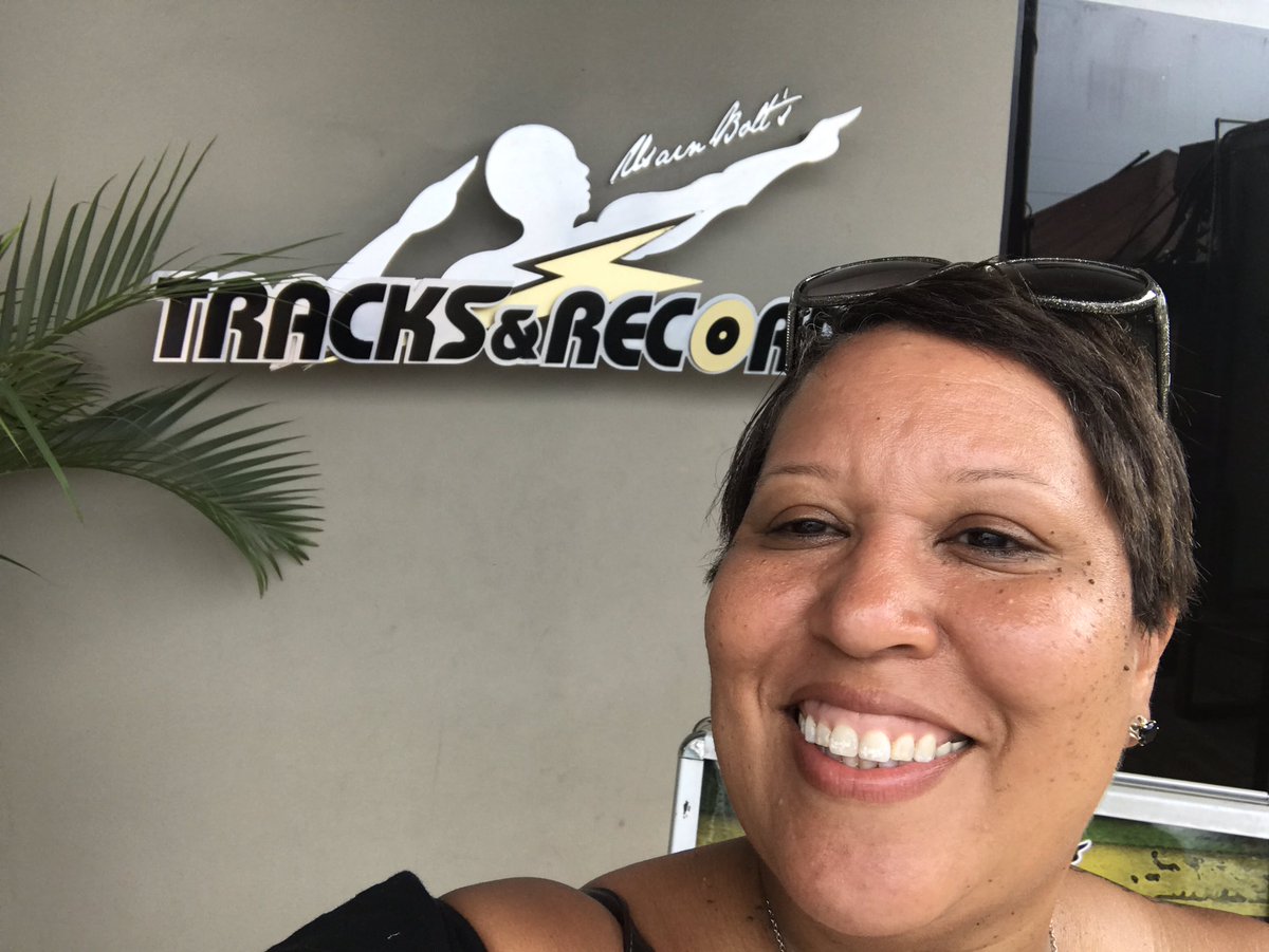 jcholew's tweet photo. Made it to Tracks and Records although @usainbolt was not gonna be there 😊 https://t.co/J6u0tyUkkh