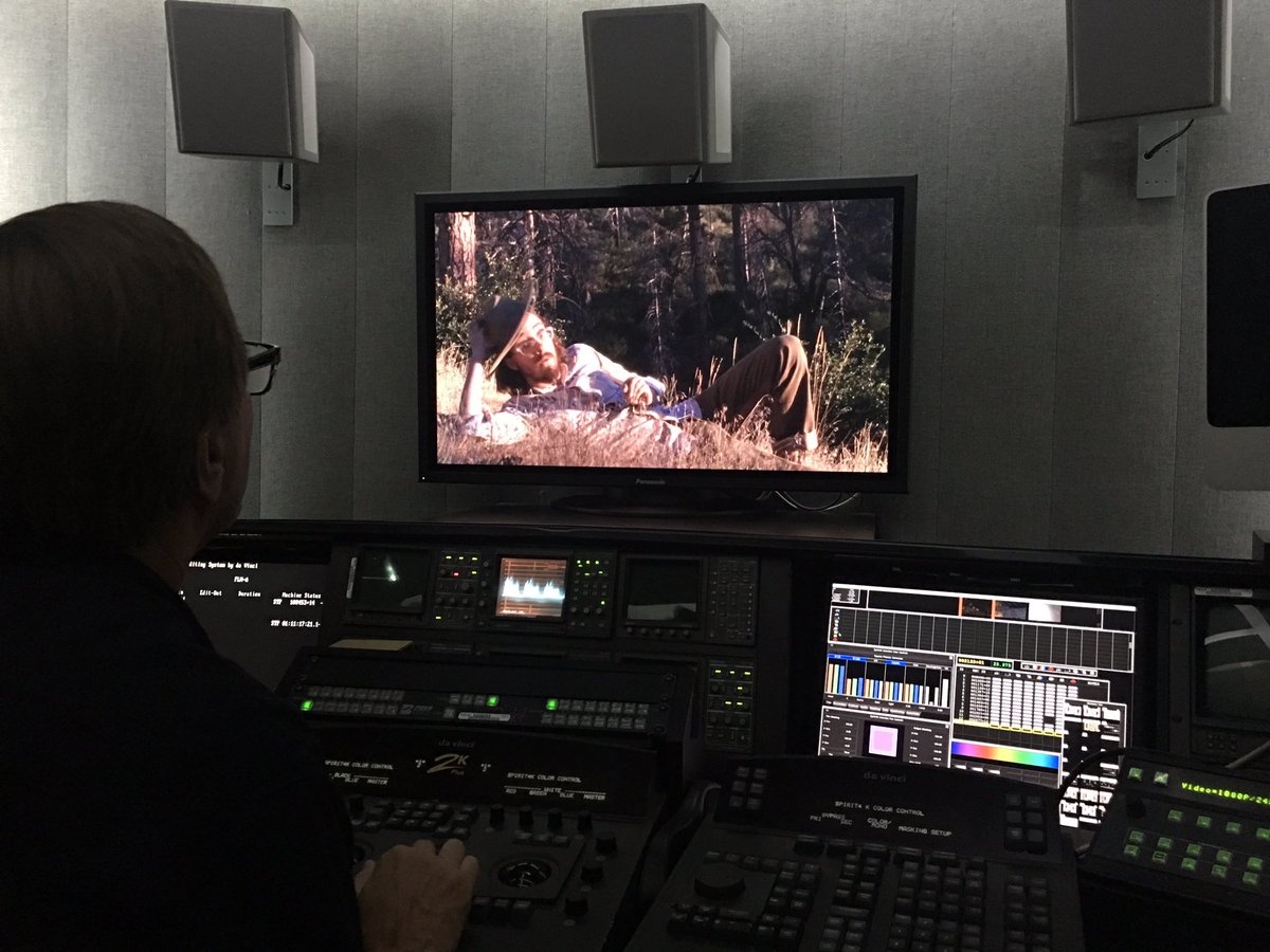 cameraandlight's tweet image. Viewing tests film tests at Fotokem with amazing colorist Brian Kahovec.