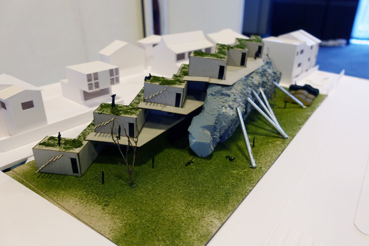 坂東幸輔 京都工芸繊維大学2回生集合住宅の講評会選抜作品その１ 日高理紗子さん 森佳澄さん 平本嵩くんの作品