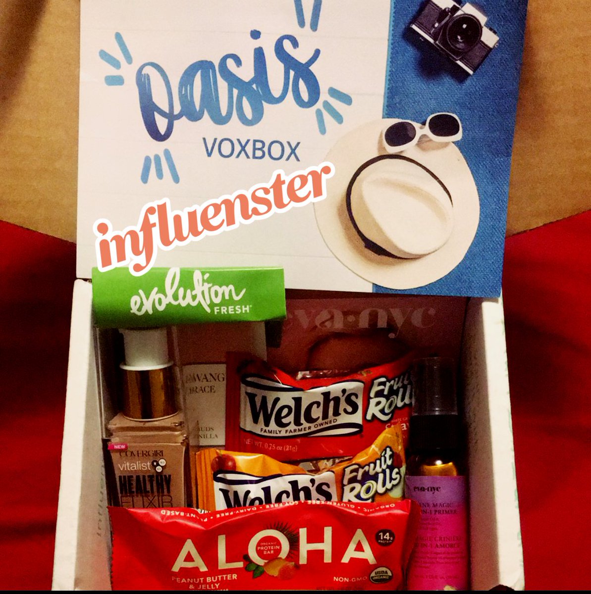 Kasey_Posa's tweet image. I ♥️ coming 🏡 to an @influenster #OasisVoxbox! @evolutionfresh @WelchsFruitSnck @evahairnyc @covergirl @aloha #verawangembrace #FreetoTest