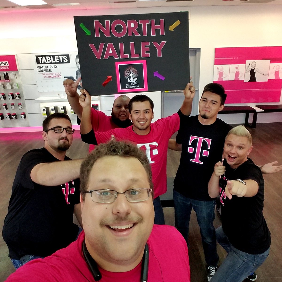 NewSethMan89's tweet photo. Congrats to the newly certified reps at our Santa Paula Training! Welcome to the family! @TMW_team https://t.co/ZUhu6GOXGJ