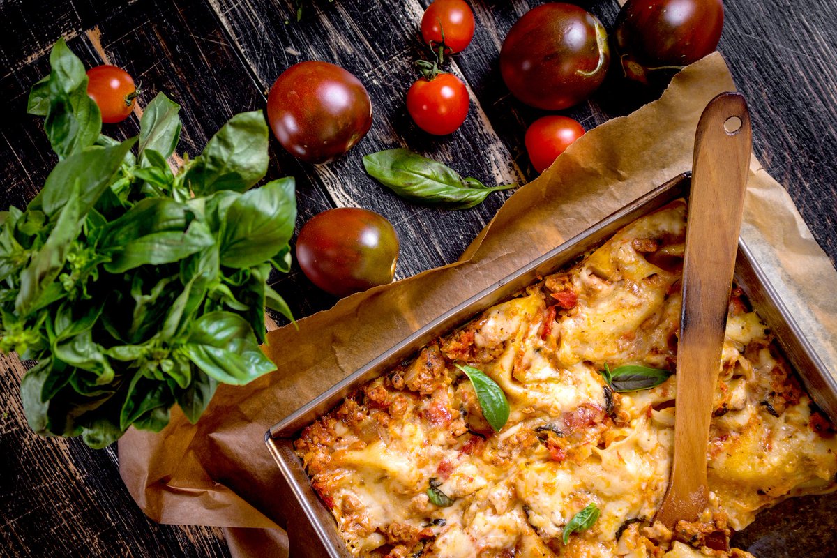 PeroniNZ's tweet photo. To celebrate #NationalLasagnaDay join us as we uncover the layers of the classic Italian pasta dish https://t.co/Ab1lXyYYgi https://t.co/btrRvqFVvw