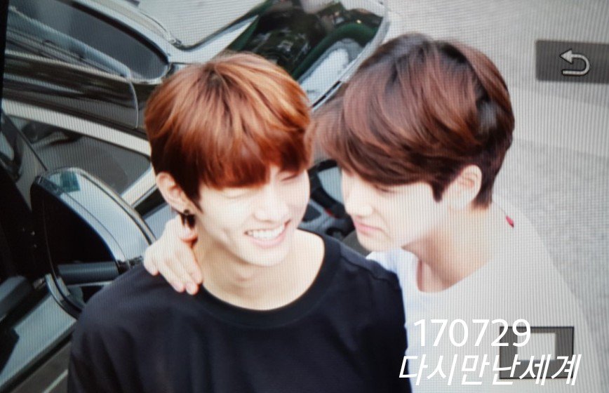 THEBOYZ_WORLD's tweet photo. PREVIEW) 170729 #큐 #Q #더보이즈 #THEBOYZ  #지창민 아침부터 상큼하네☀️ https://t.co/HvqymuVgUT